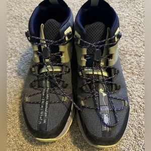 On Cloud hiking boots